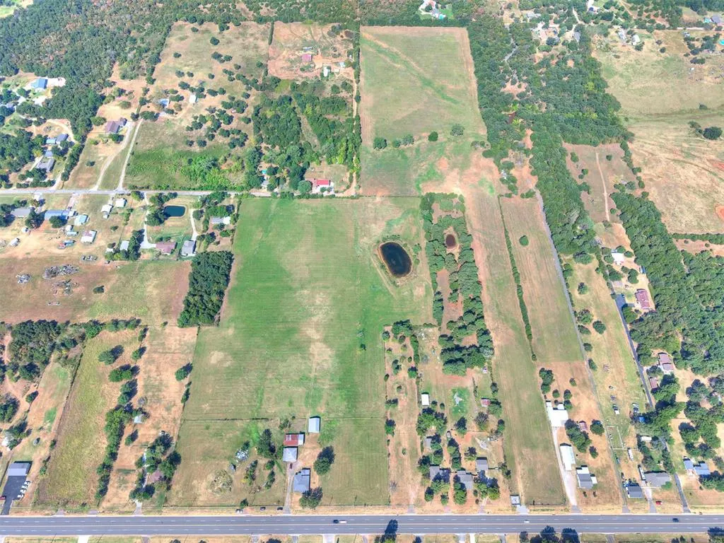 Front exterior — 2349 S Harrah Road, Harrah, OK 73045