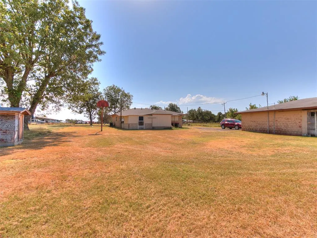 Photo 19 — 2349 S Harrah Road, Harrah, OK 73045
