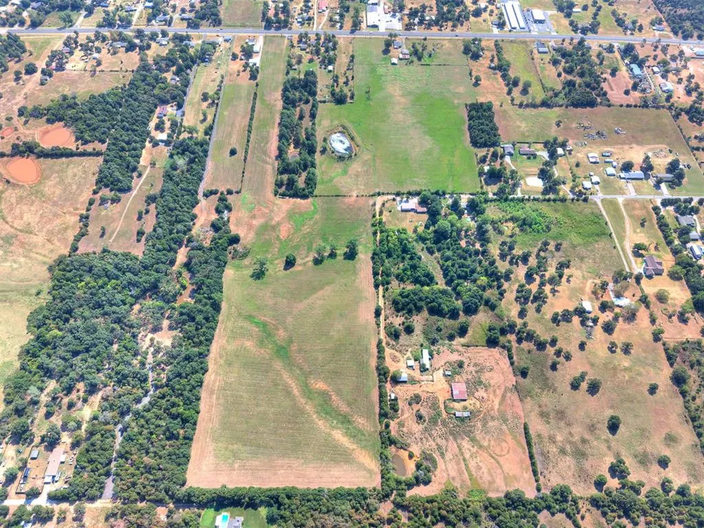 Photo 23 — 2349 S Harrah Road, Harrah, OK 73045