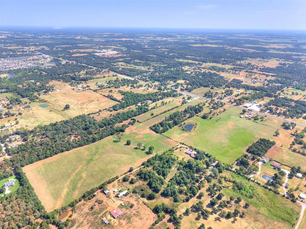 Photo 25 — 2349 S Harrah Road, Harrah, OK 73045