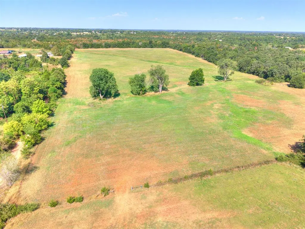 Photo 33 — 2349 S Harrah Road, Harrah, OK 73045
