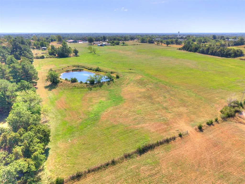 Photo 34 — 2349 S Harrah Road, Harrah, OK 73045