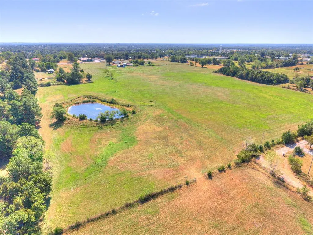 Photo 36 — 2349 S Harrah Road, Harrah, OK 73045