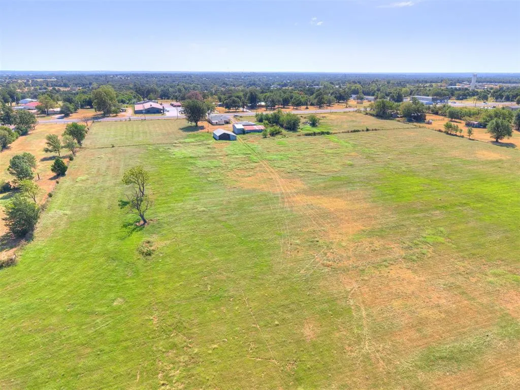 Photo 37 — 2349 S Harrah Road, Harrah, OK 73045