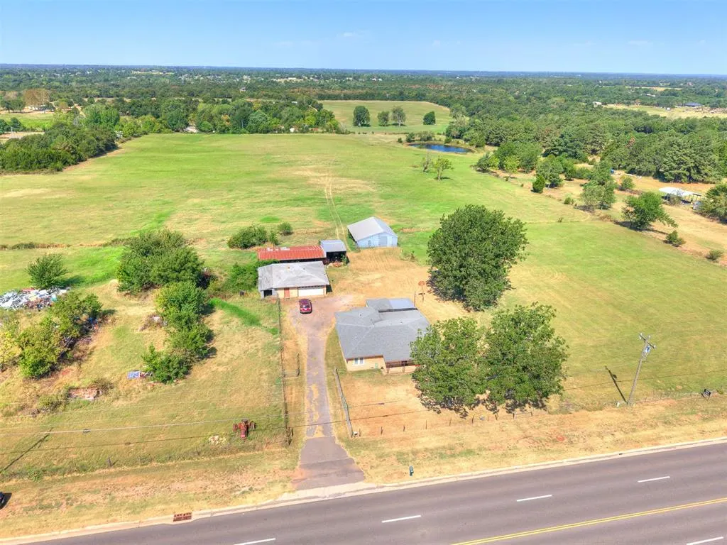 Photo 39 — 2349 S Harrah Road, Harrah, OK 73045