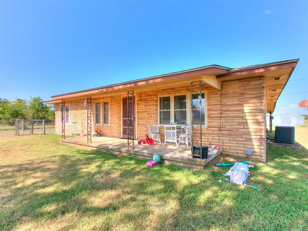 Photo 42 — 2349 S Harrah Road, Harrah, OK 73045