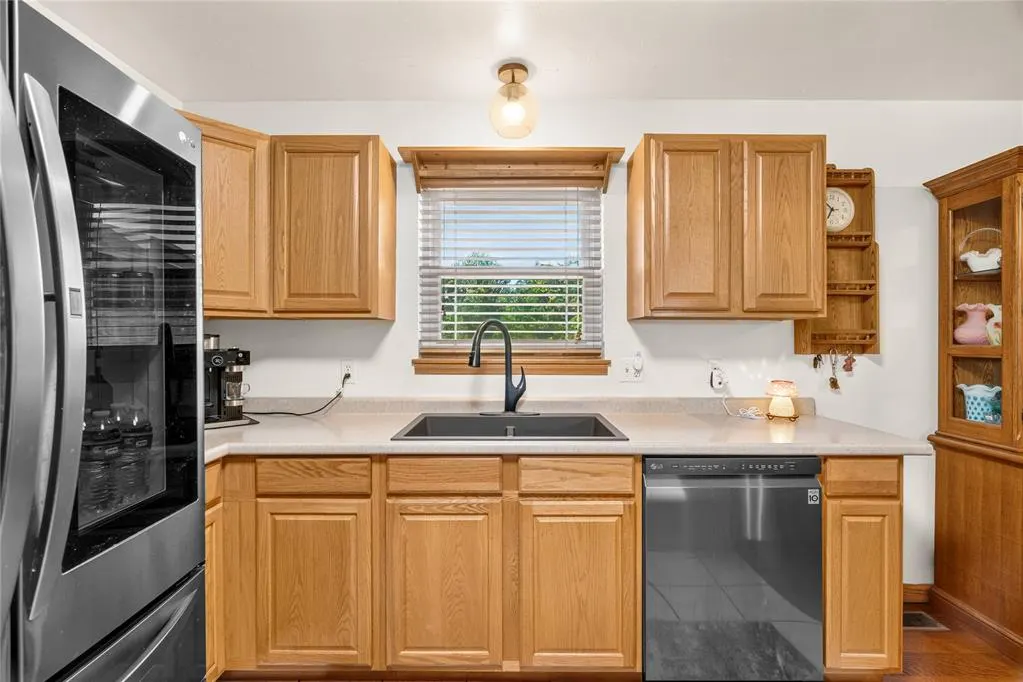 Photo 9 — 614 Circle Drive, Watonga, OK 73772