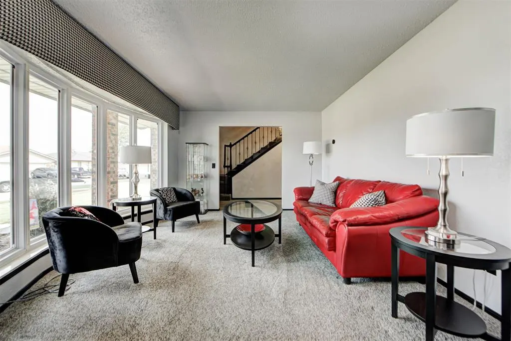 Photo 9 — 11504 Mackel Drive, Oklahoma City, OK 73170