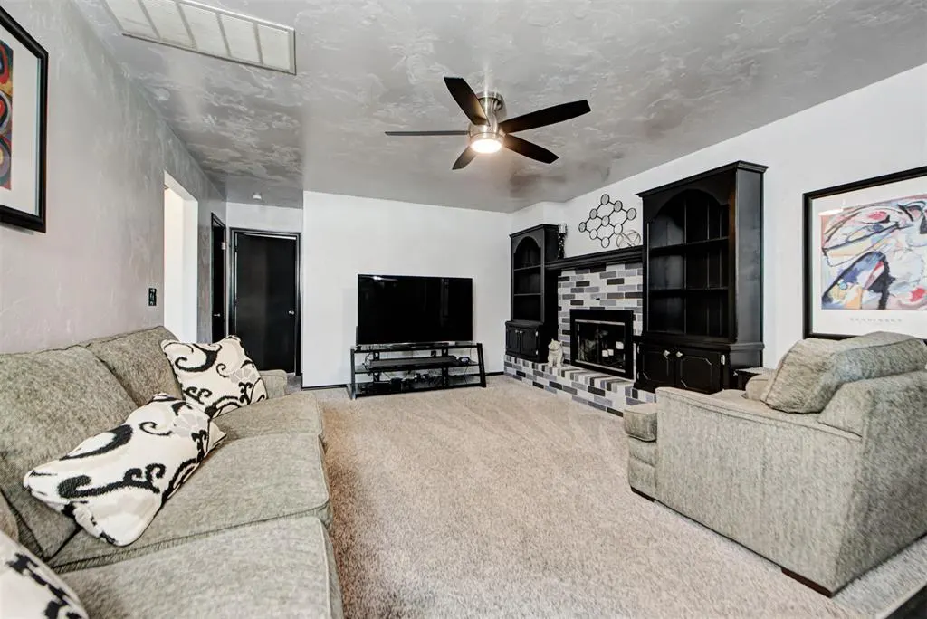 Photo 15 — 11504 Mackel Drive, Oklahoma City, OK 73170