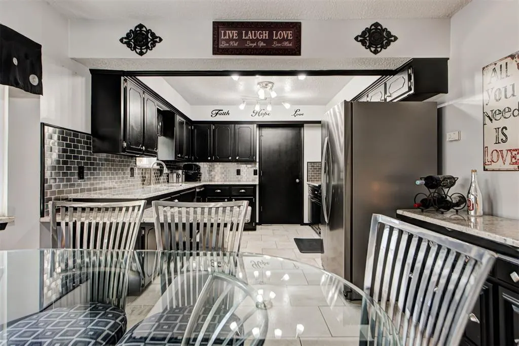 Photo 18 — 11504 Mackel Drive, Oklahoma City, OK 73170