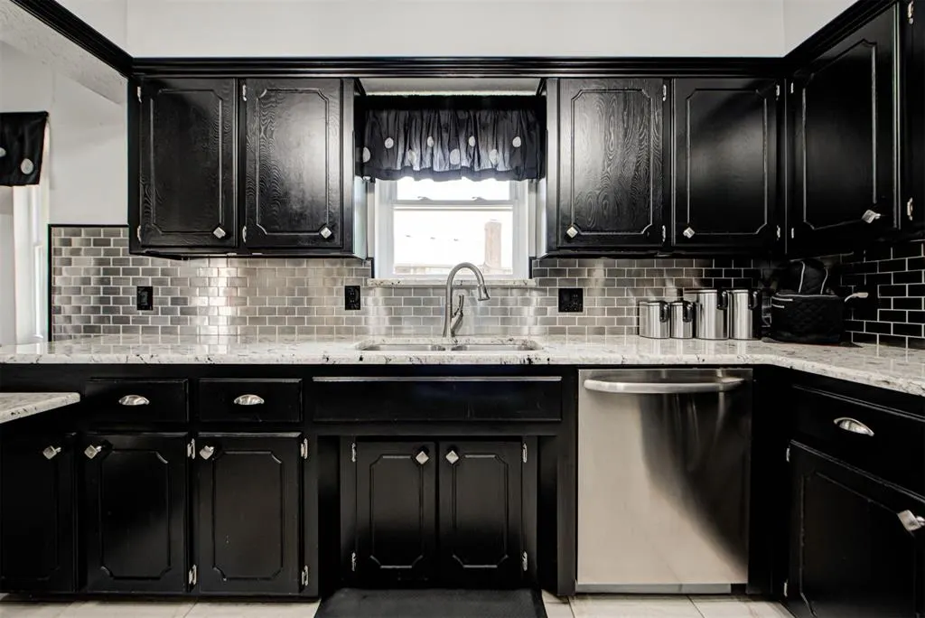 Photo 21 — 11504 Mackel Drive, Oklahoma City, OK 73170