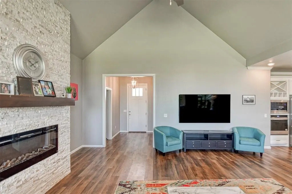 Photo 11 — 4217 Frontier Trail, Norman, OK 73072