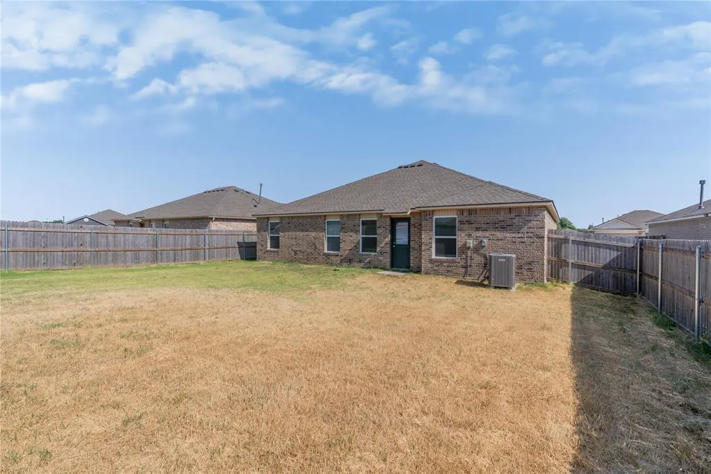 Photo 31 — 526 SE 3rd Terrace, Newcastle, OK 73065