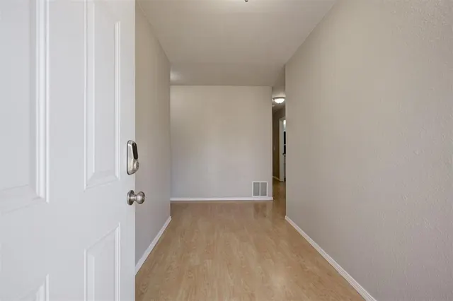 Photo 6 — 5013 Union Circle, Oklahoma City, OK 73135