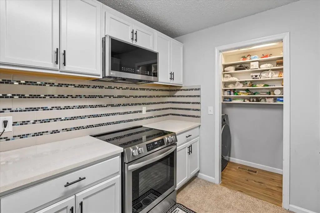 Photo 12 — 8712 N McMillan Avenue, Oklahoma City, OK 73132