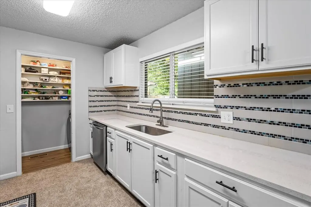 Photo 13 — 8712 N McMillan Avenue, Oklahoma City, OK 73132