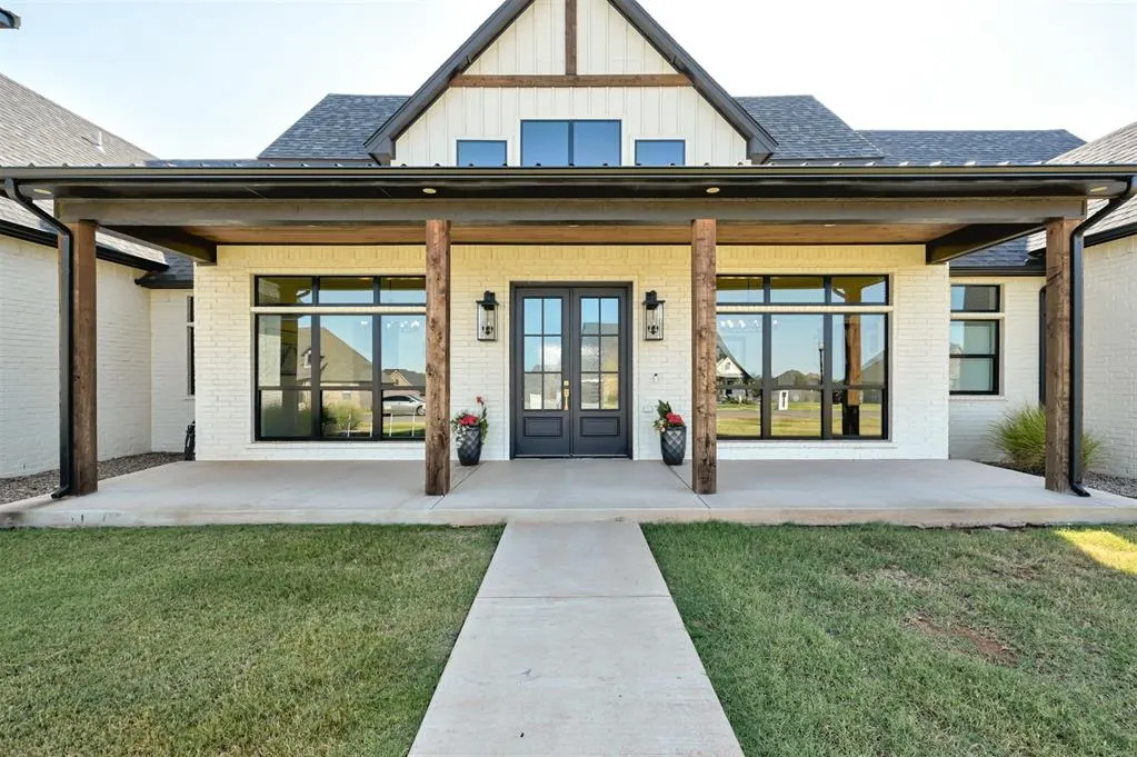 Photo 3 — 1034 Acclivis Way, Newcastle, OK 73065