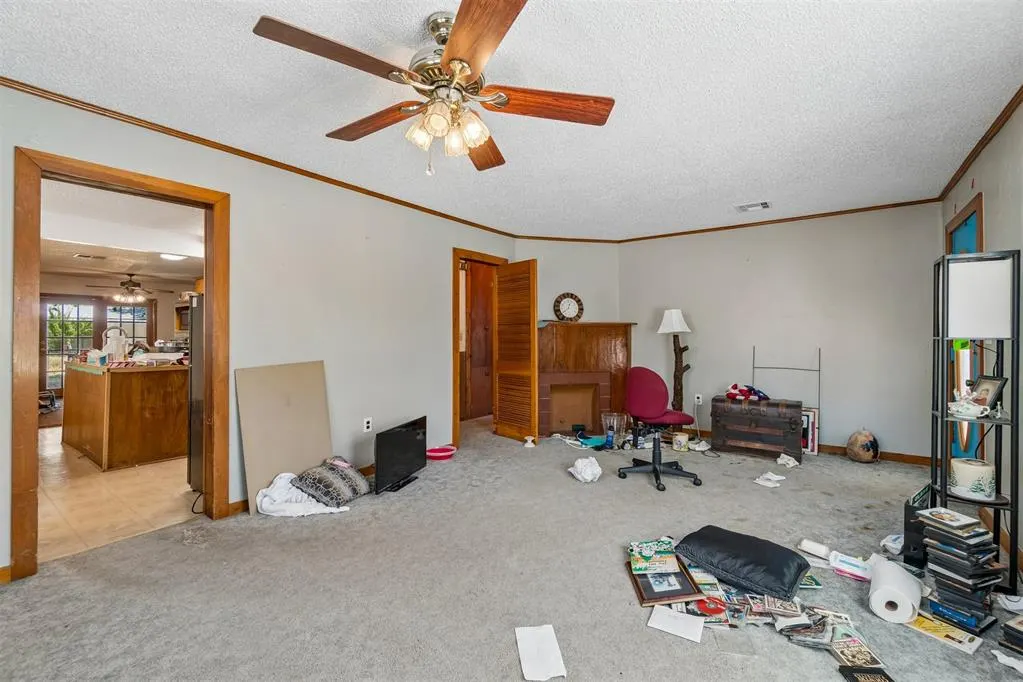 Photo 6 — 17 E 11th Street, Edmond, OK 73034