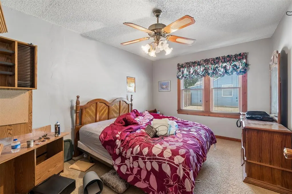 Photo 13 — 17 E 11th Street, Edmond, OK 73034