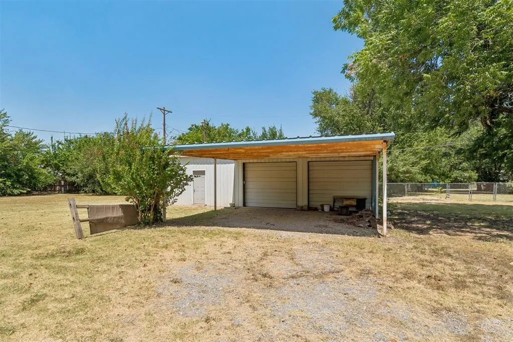 Photo 28 — 17 E 11th Street, Edmond, OK 73034