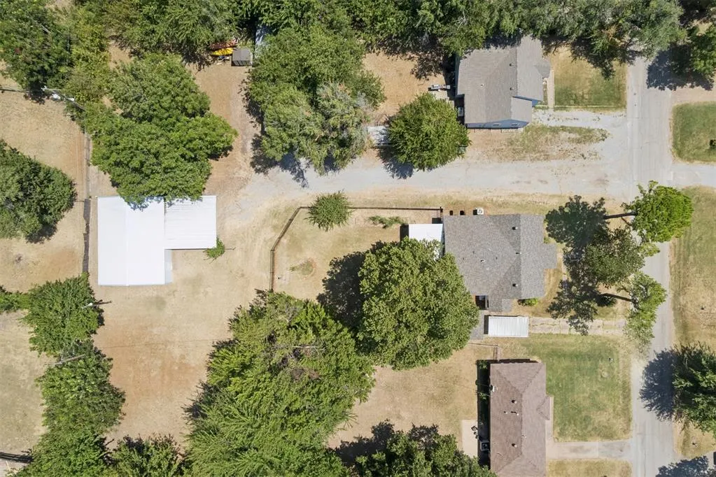 Photo 35 — 17 E 11th Street, Edmond, OK 73034