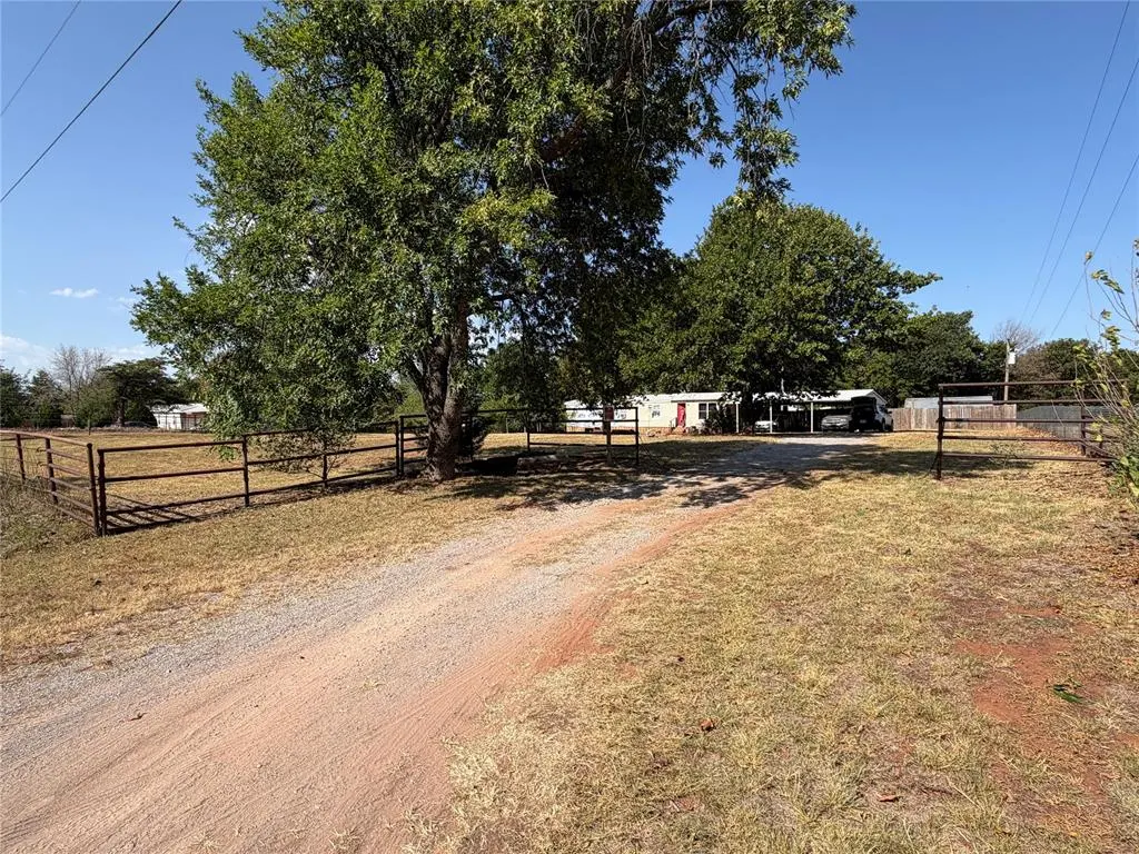Front exterior — 1128 County Street 2978 Street, Blanchard, OK 73010