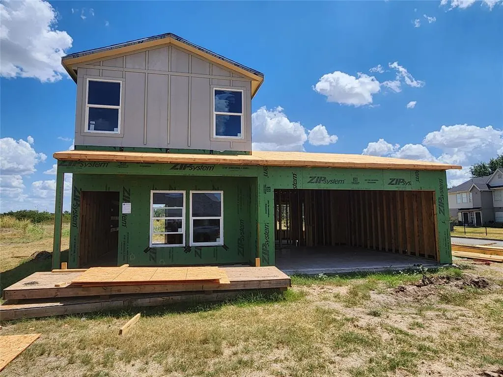 Front exterior — 418 Amanda, Duncan, OK 73533