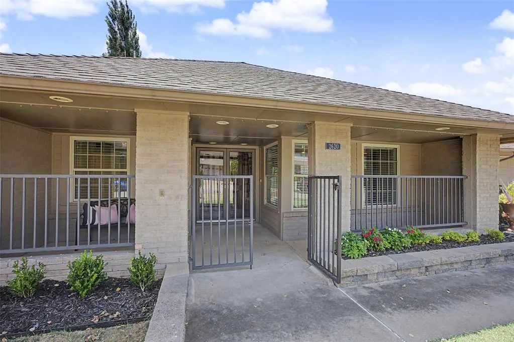 Front exterior — 2620 NW 61st Street, Oklahoma City, OK 73112
