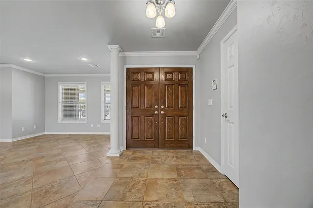 Photo 7 — 2620 NW 61st Street, Oklahoma City, OK 73112