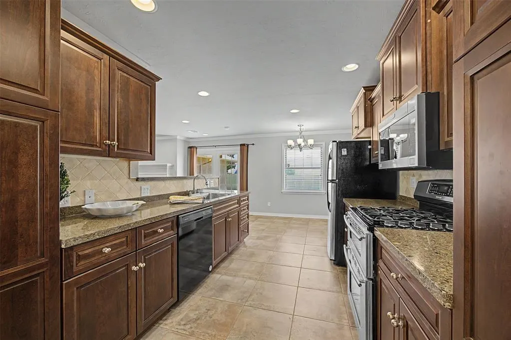 Photo 16 — 2620 NW 61st Street, Oklahoma City, OK 73112