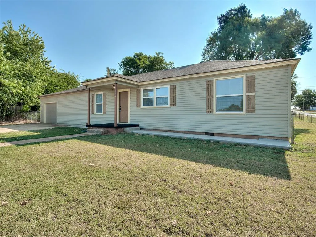 Front exterior — 704 N Madison Avenue, Blanchard, OK 73010