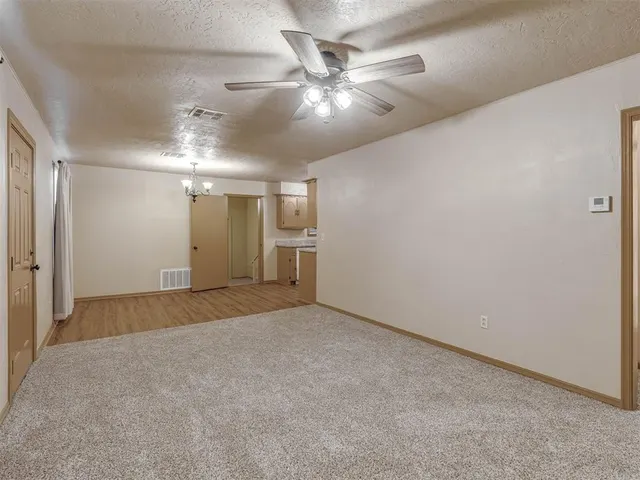 Photo 7 — 704 N Madison Avenue, Blanchard, OK 73010