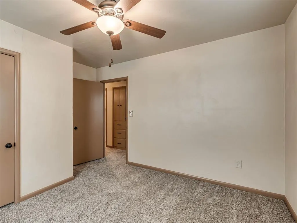 Photo 24 — 704 N Madison Avenue, Blanchard, OK 73010