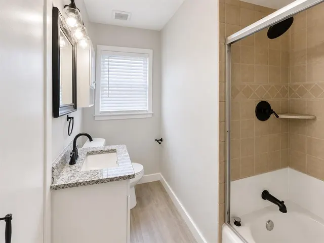 Photo 3 — 5535 S Boston Place, Tulsa, OK 74105