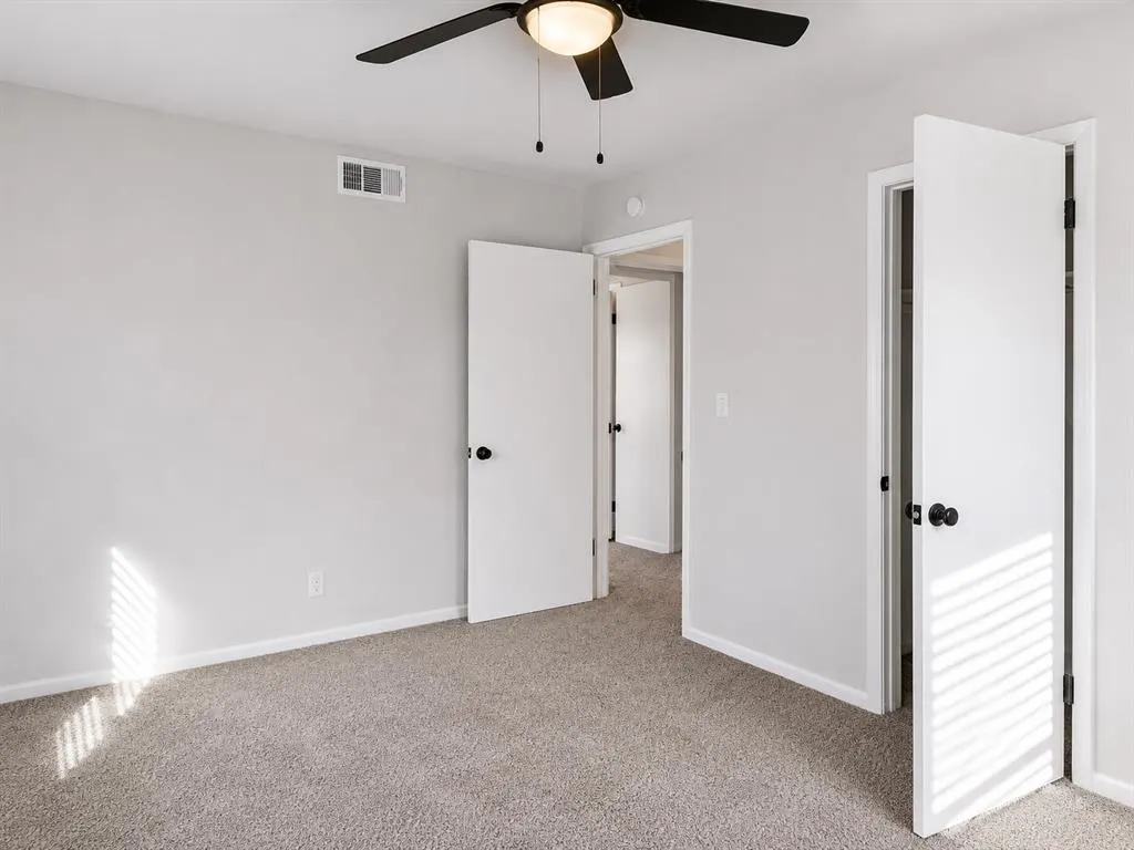 Photo 6 — 5535 S Boston Place, Tulsa, OK 74105