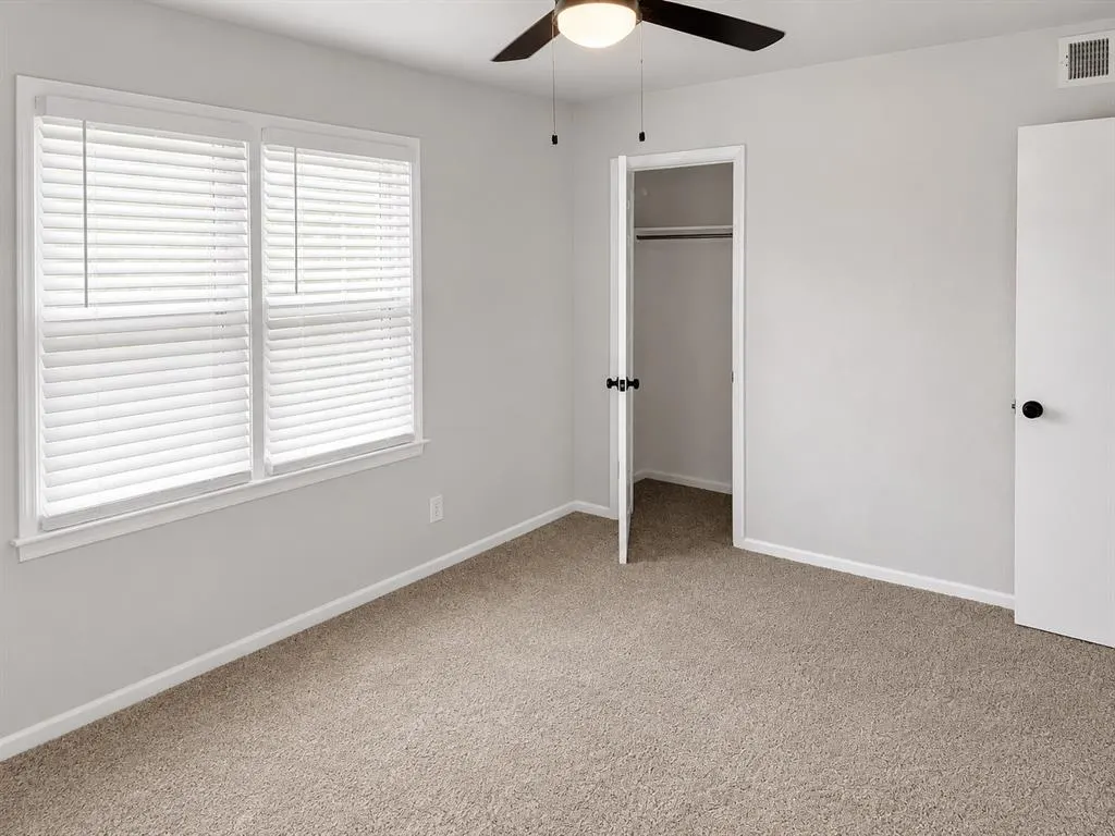 Photo 13 — 5535 S Boston Place, Tulsa, OK 74105