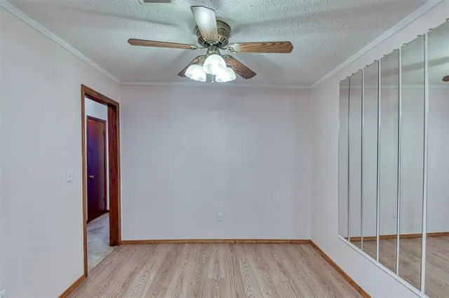 Photo 5 — 1135 Elmhurst Street, Moore, OK 73160