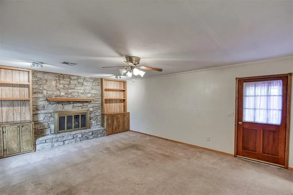Photo 14 — 1135 Elmhurst Street, Moore, OK 73160