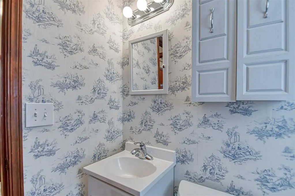 Photo 24 — 1135 Elmhurst Street, Moore, OK 73160