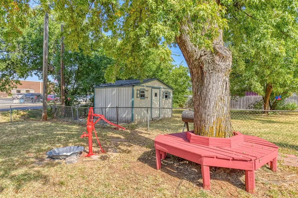 Photo 32 — 1135 Elmhurst Street, Moore, OK 73160