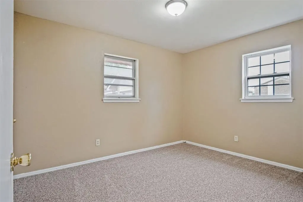 Photo 14 — 813 Mark Drive, Del City, OK 73115