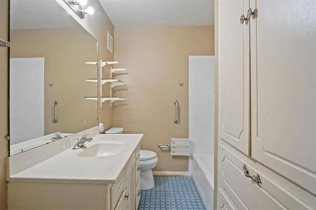 Photo 20 — 813 Mark Drive, Del City, OK 73115