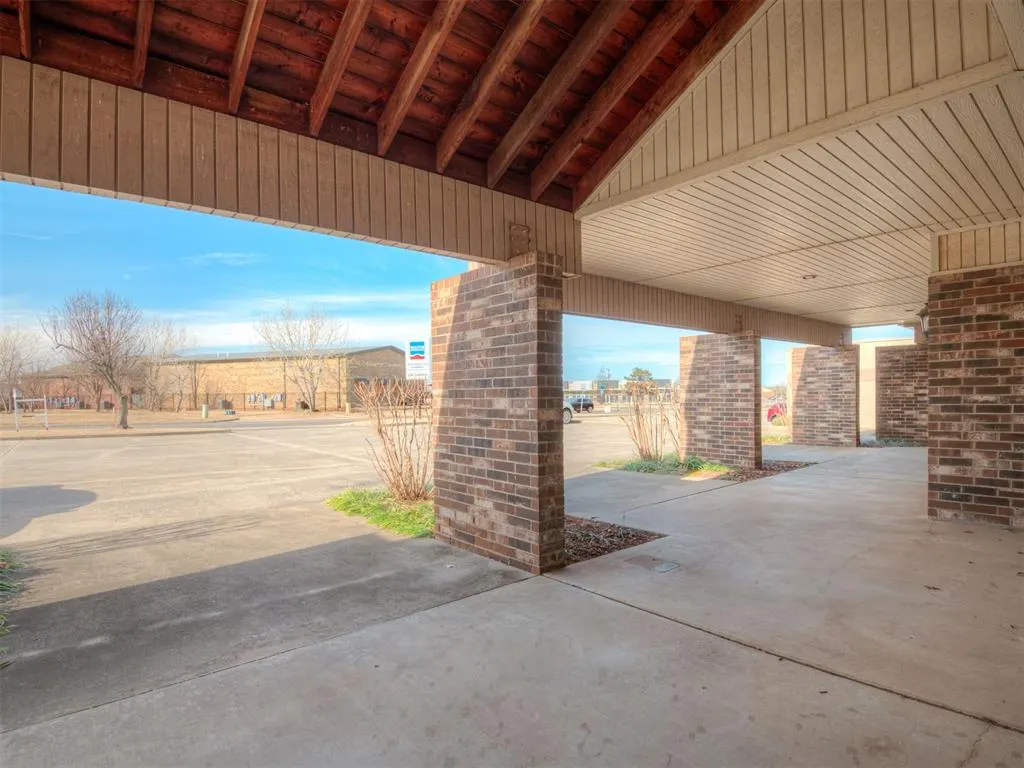 Photo 5 — 9422 Westgate Road A,B,C,D, Oklahoma City, OK 73162