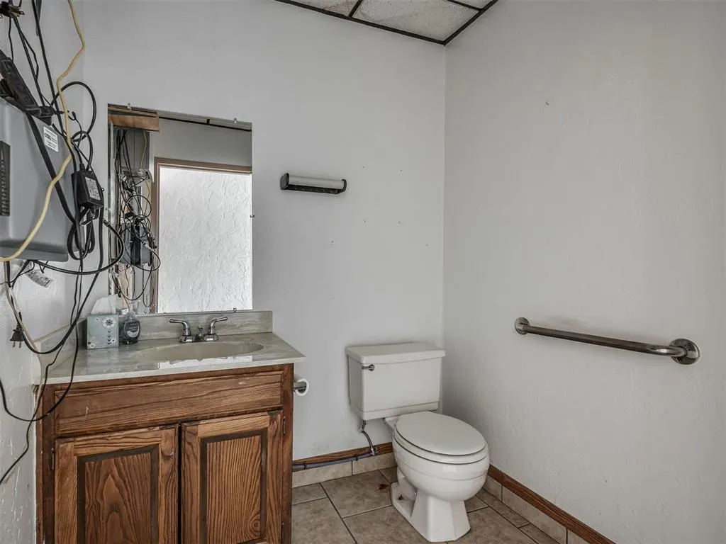 Photo 14 — 9422 Westgate Road A,B,C,D, Oklahoma City, OK 73162
