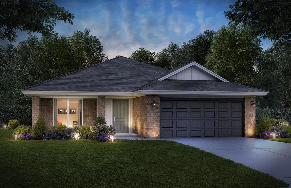 Front exterior — 4211 Crowned Circle, Norman, OK 73072