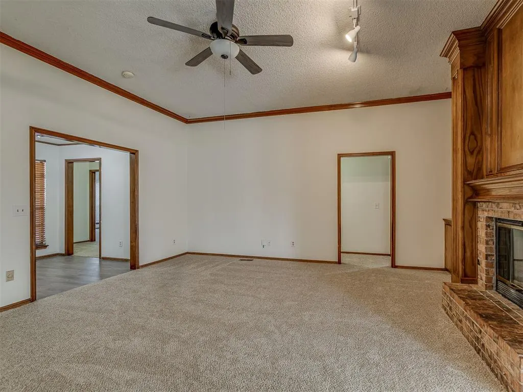 Photo 8 — 720 Tumbleweed Drive, Yukon, OK 73099