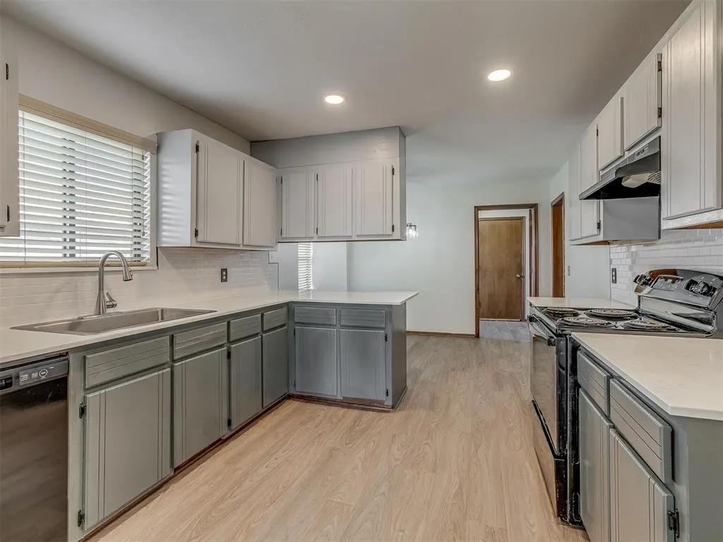 Photo 13 — 720 Tumbleweed Drive, Yukon, OK 73099