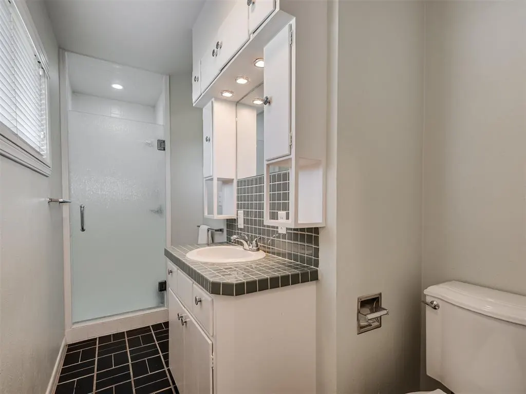 Photo 20 — 801 Carey Drive, Norman, OK 73069