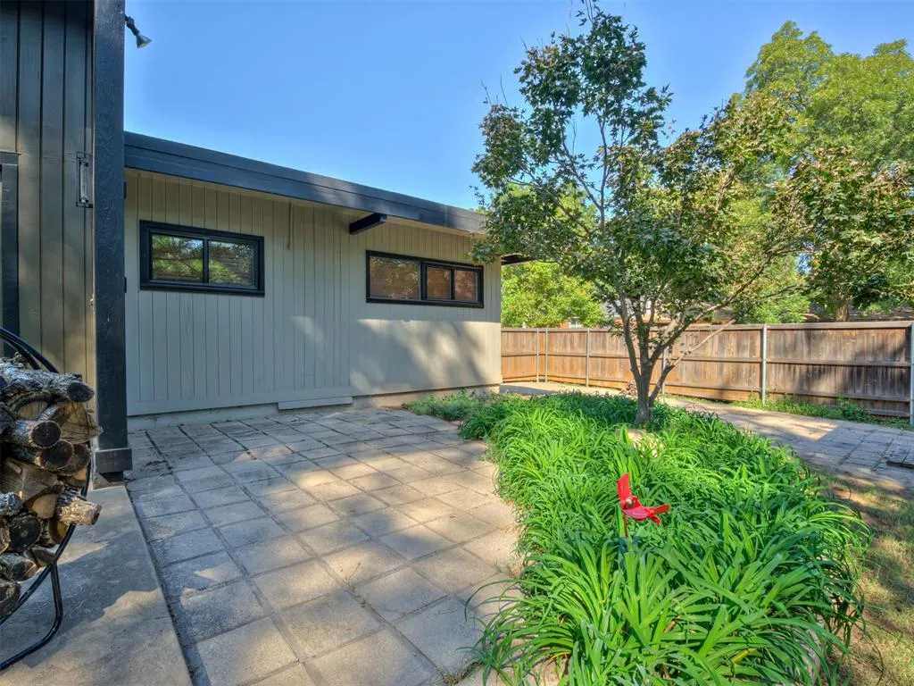 Photo 32 — 801 Carey Drive, Norman, OK 73069