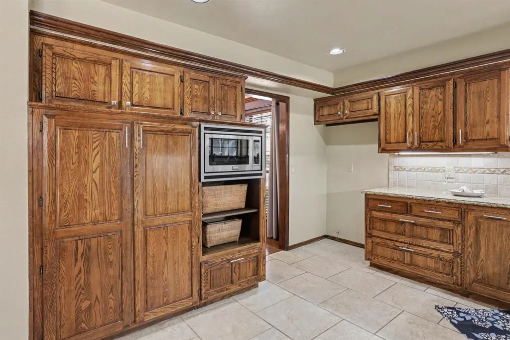 Photo 10 — 1301 SW 107th Place, Oklahoma City, OK 73170